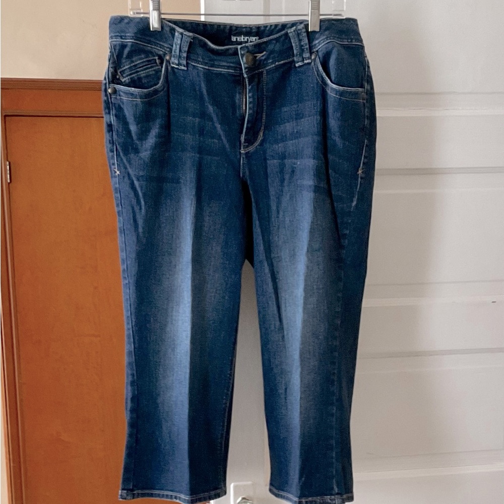 Ladies capri jeans